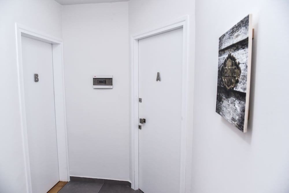 Warm Apartment at Exarchia 1 bed 2 pers