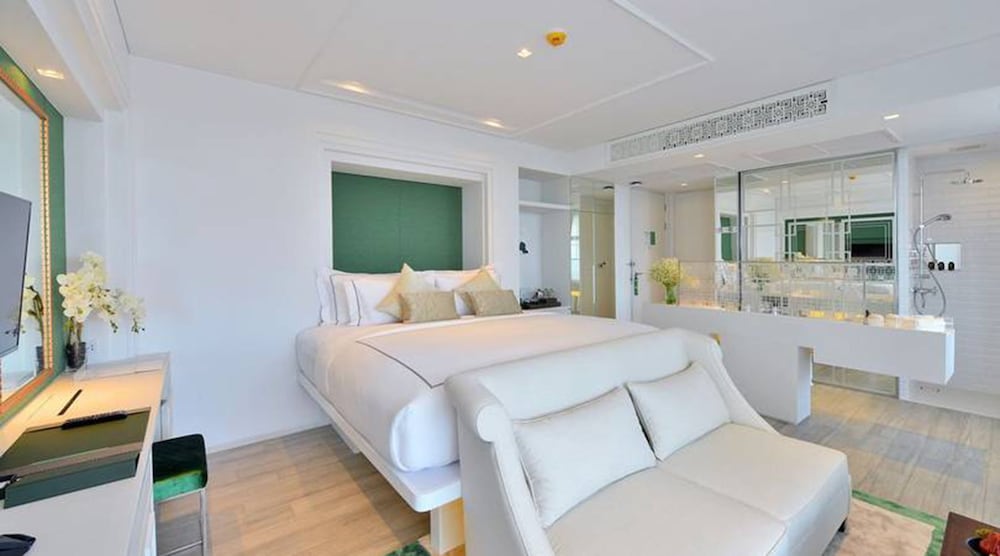 Riva Arun Bangkok 31