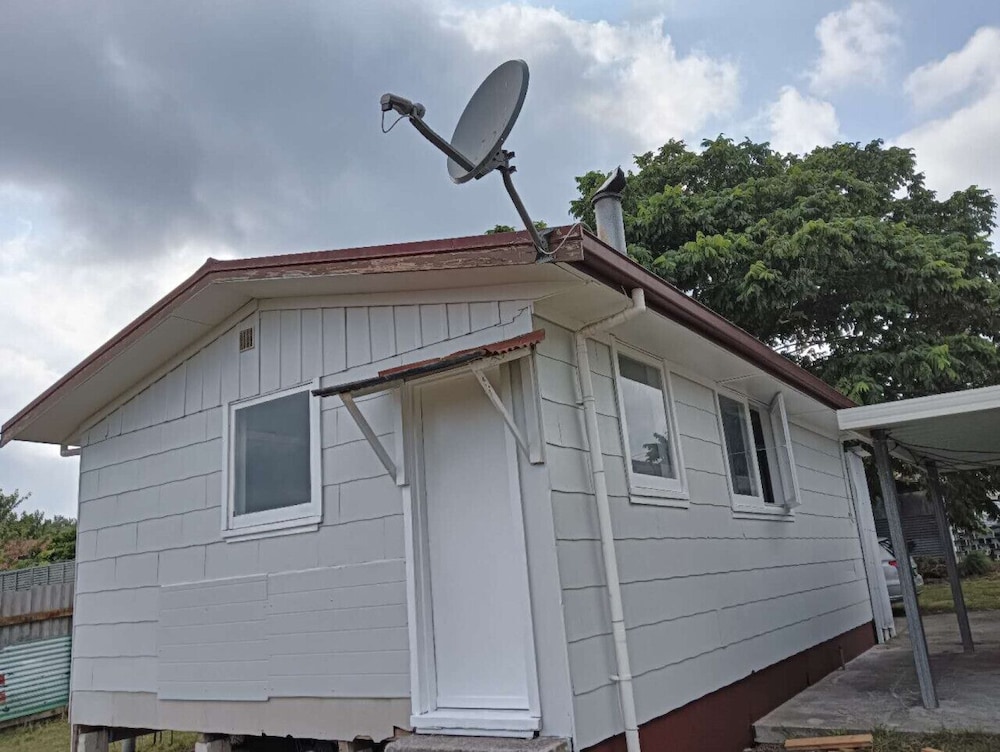 1 Bedroom Garden Chalet at 638B Te Ngae