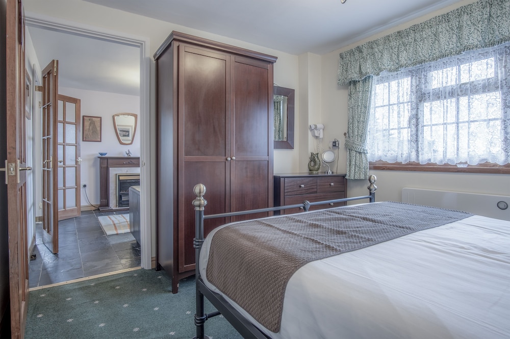 Lilac Cottage - 1 Bed Cottage - Amroth view 5