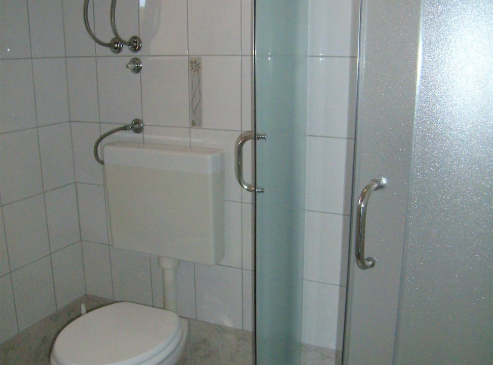 Comfortable Crikvenica Studio Apartments With Balcony