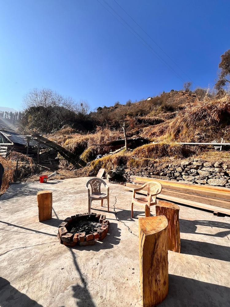 Apple velley homestay shanghar