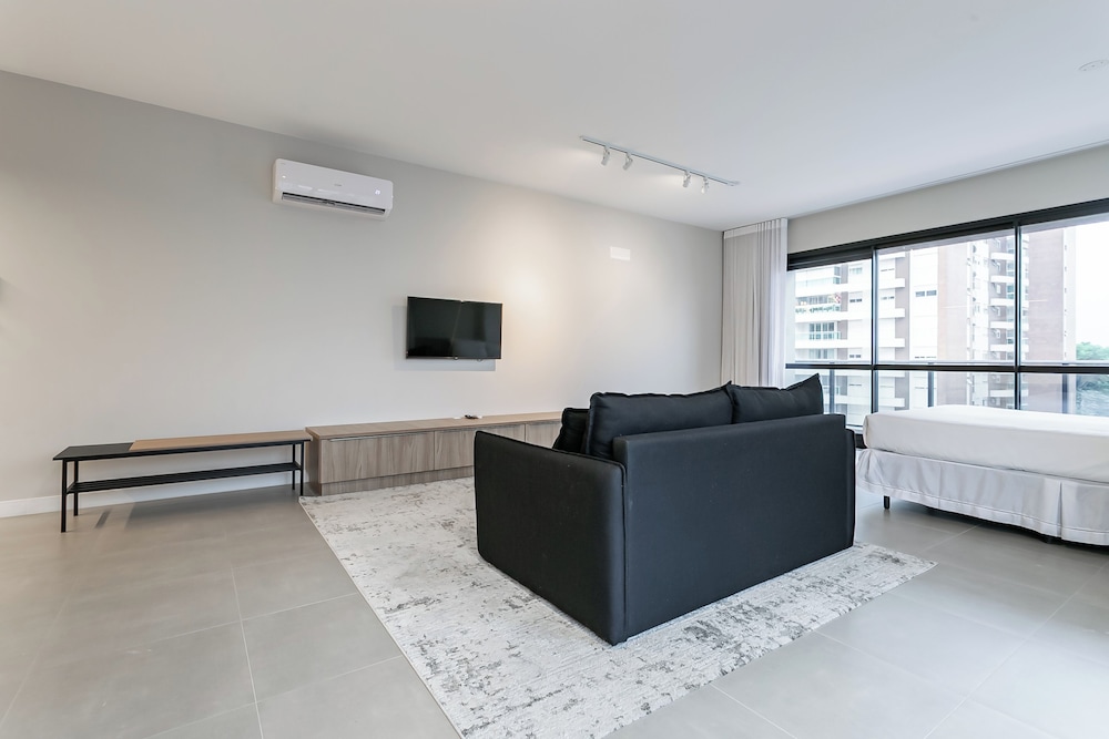 Studios Tower by Viva - Prédio com piscina e estacionamento no centro de Floripa