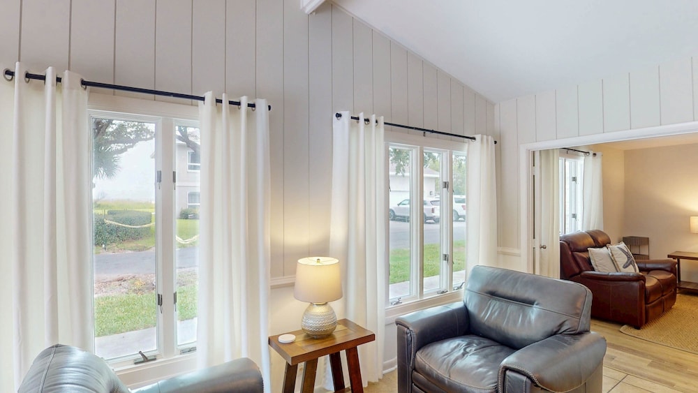 Porter Paradise 4 Bedroom Home