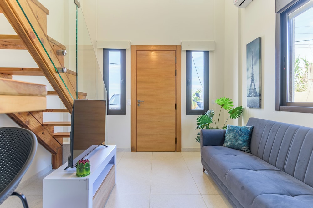 Sea Lofts-Kfar Abida Oceanfront Retreats