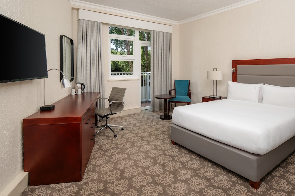 Johannesburg Vacations - Holiday Inn Johannesburg Sunnyside Park, an IHG Hotel - Property Image 60