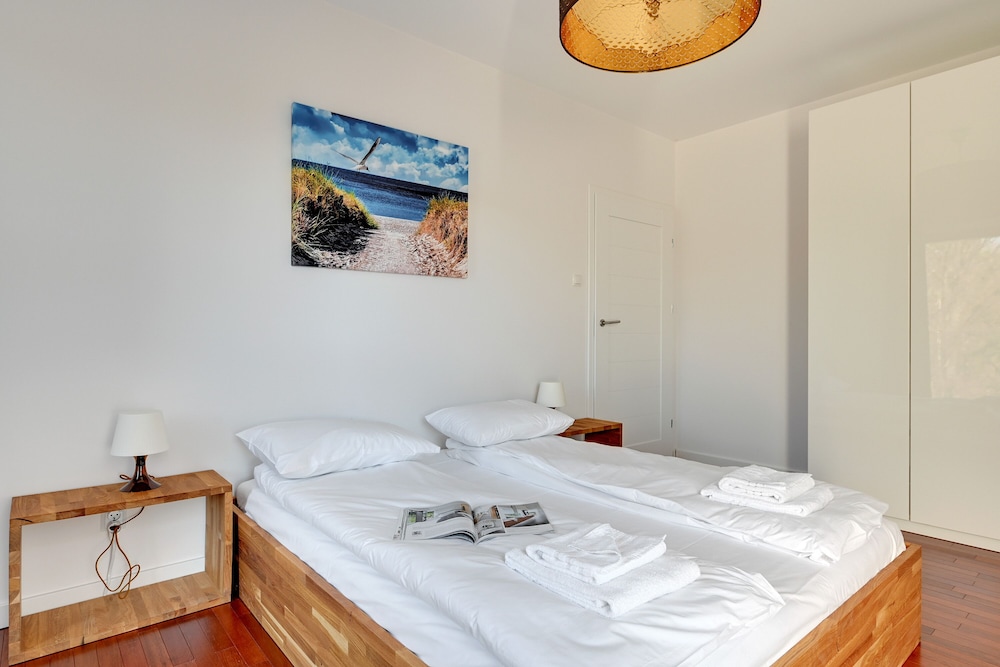 Flats For Rent - Apartment by the sea view 3