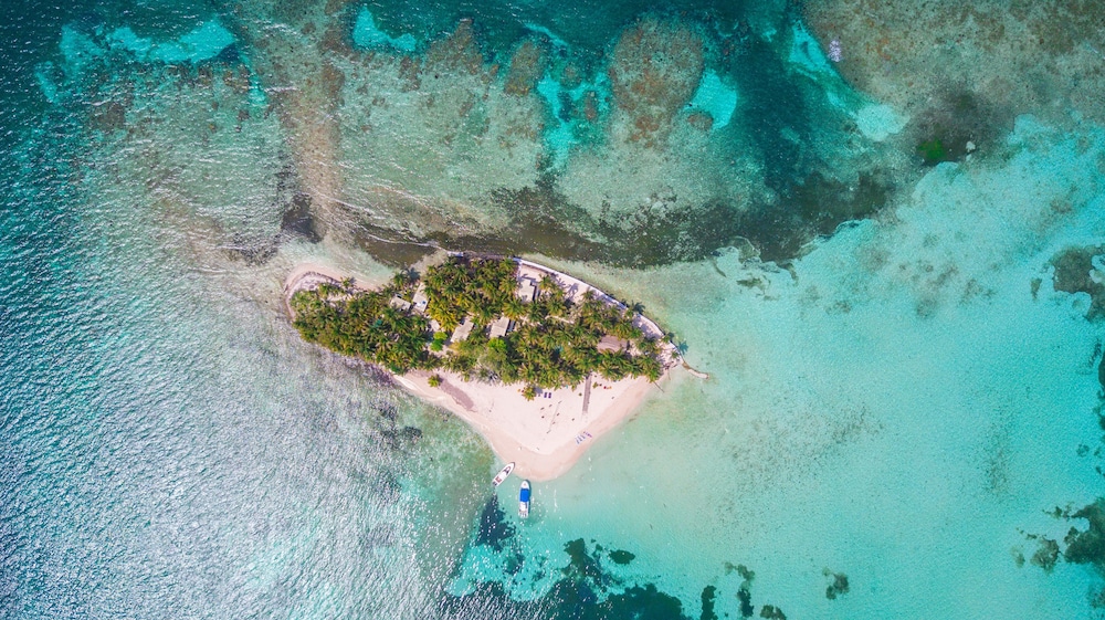 Ranguana Caye Cabanas