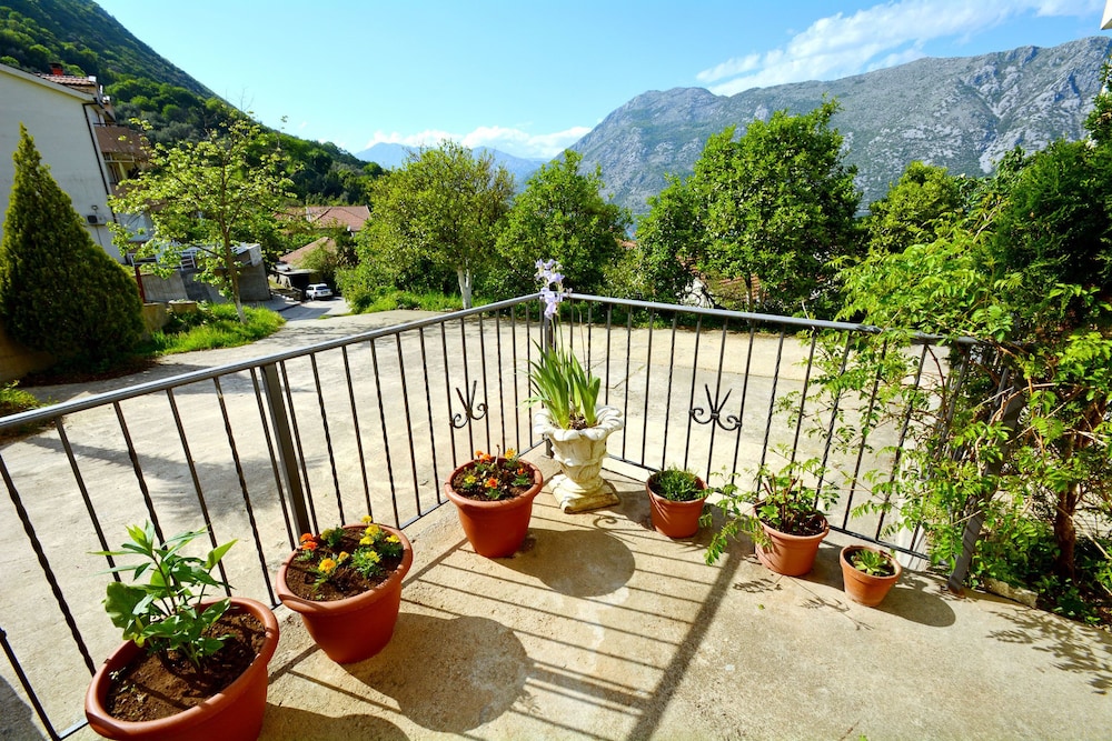 Apartments Soso