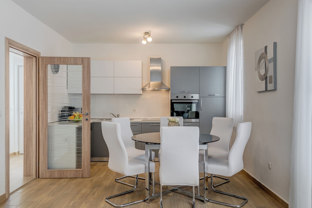 Villa Aurora Mare - Kaštel Novi