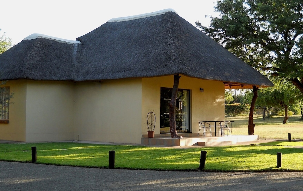 Komati River Chalets