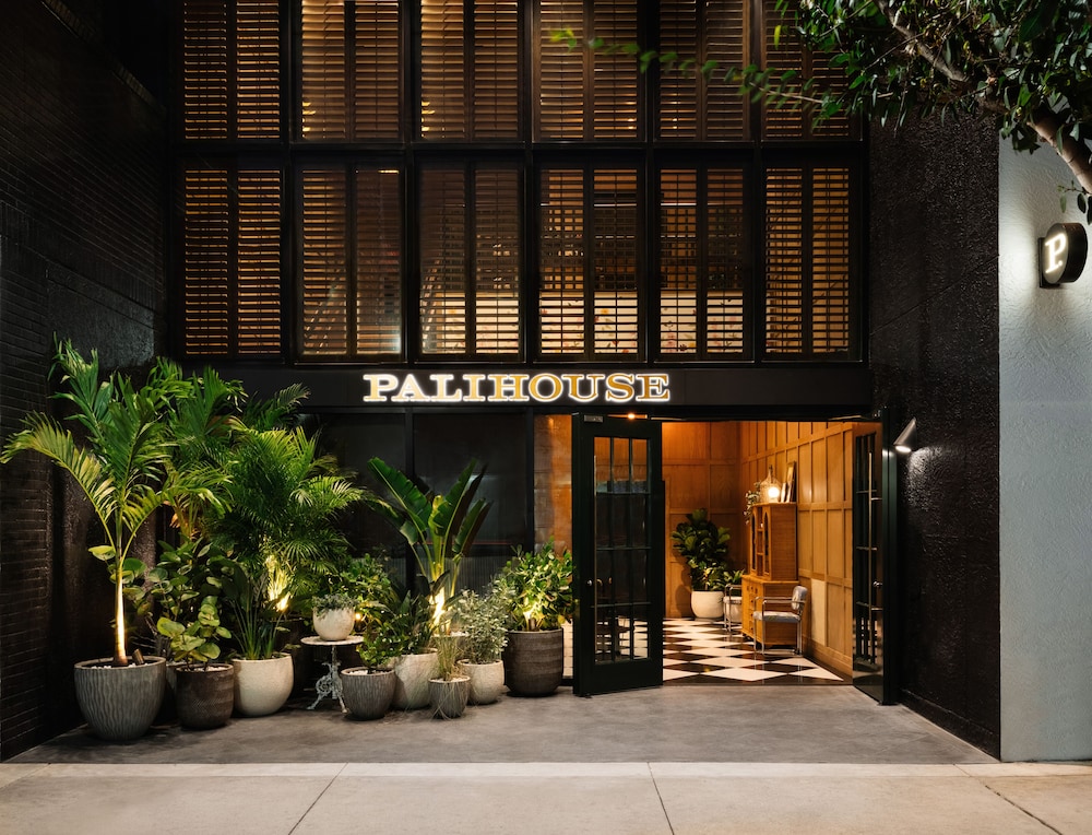 Palihouse Hyde Park Village 48