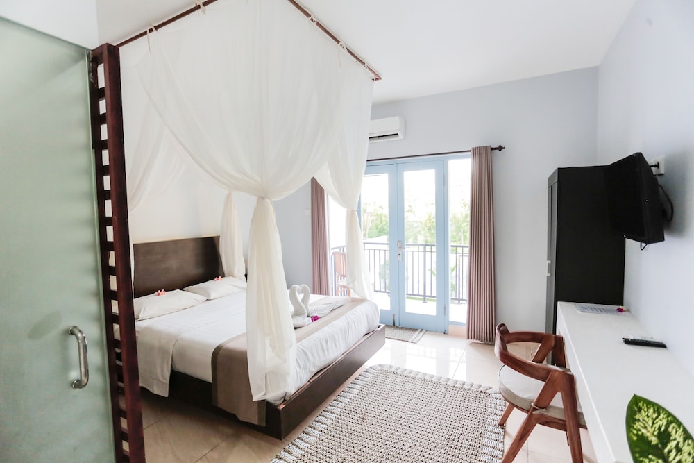 Gatsby Hotel and Hostel view 5