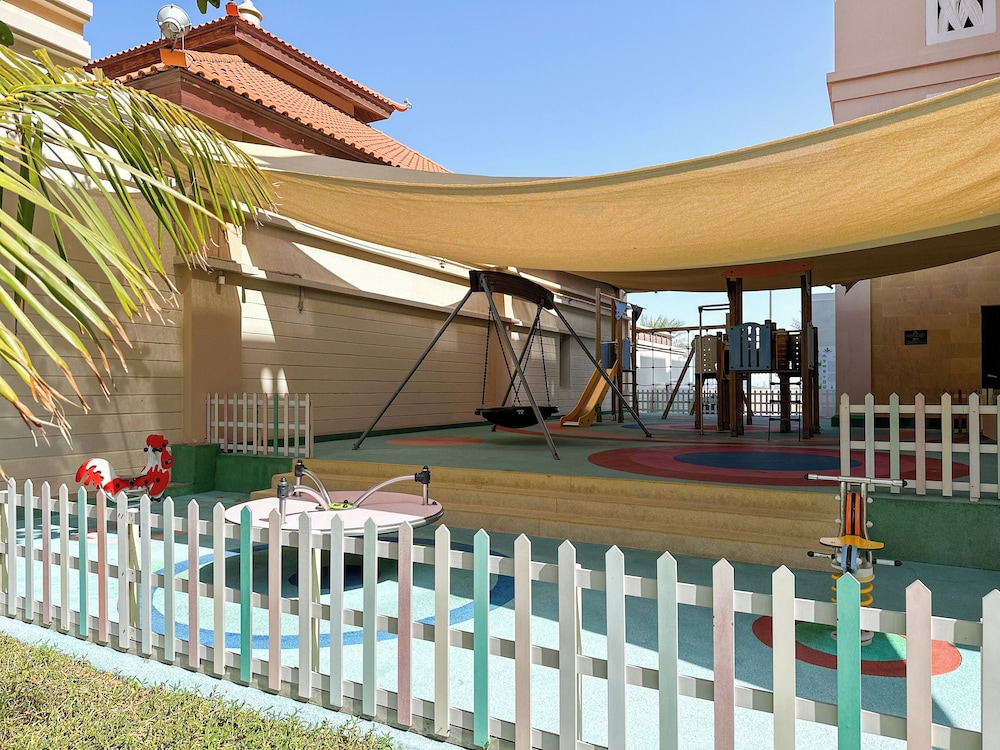 Resort Apartments - Royal Amwaj South