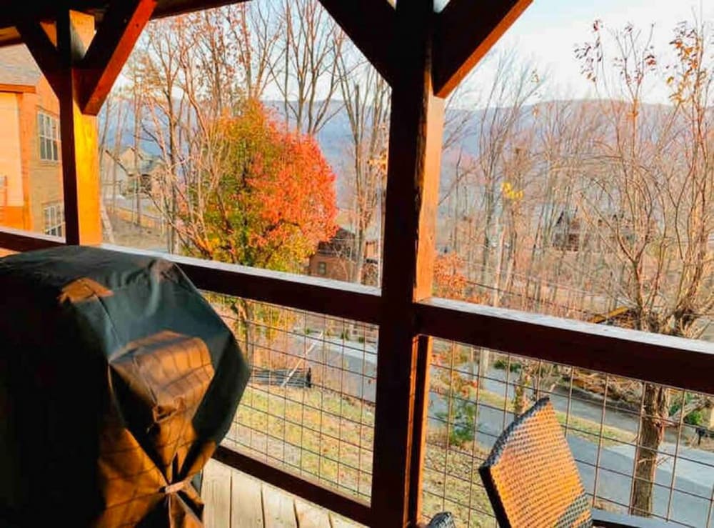 Rustic Dreamscapes in Gatlinburg