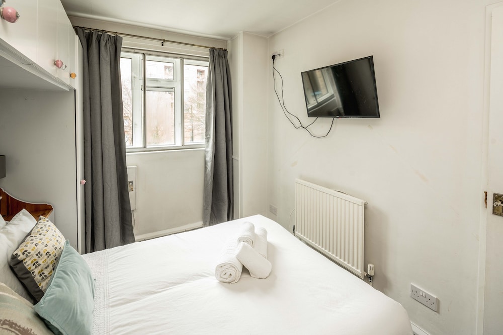 Spacious 3Br Flat With Balcony Near Tottenham Hale