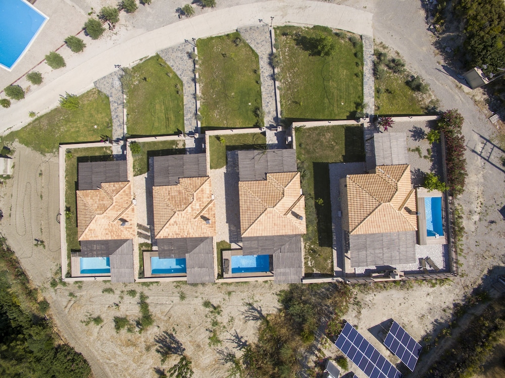 Salakos Villas