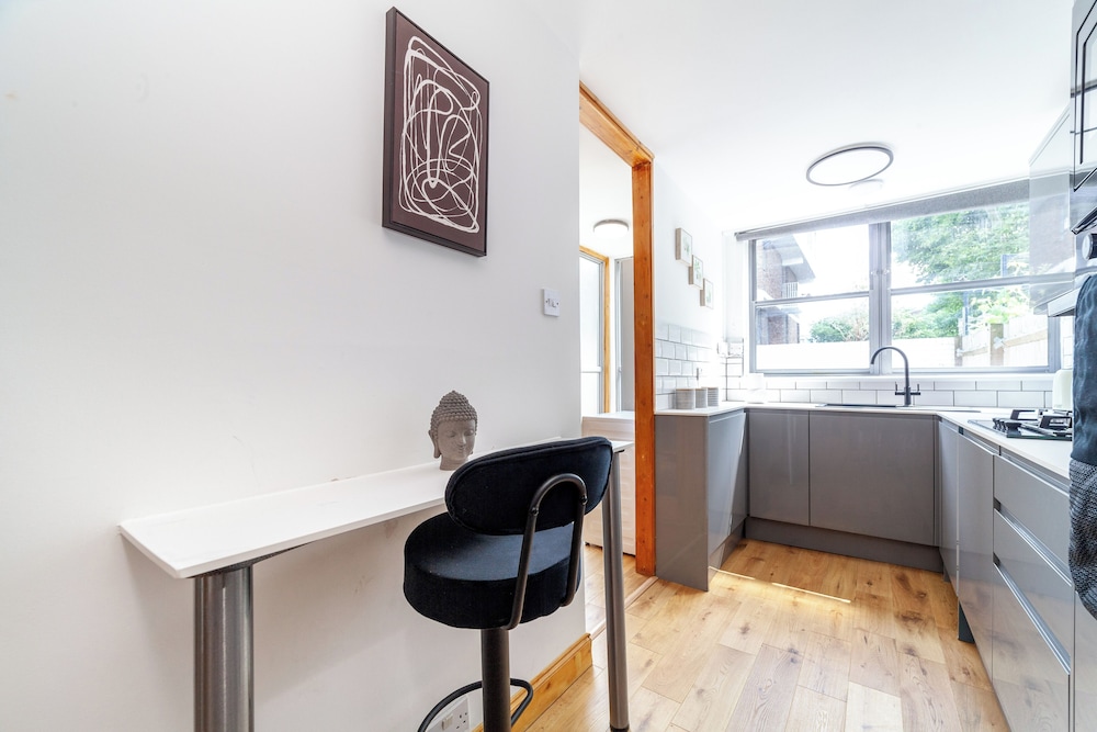 The Canonbury Apartment