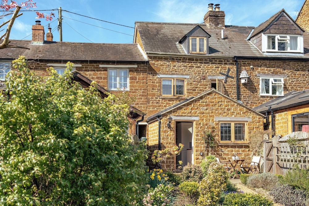 Sweetheart Cottage-Cosy 2BD in Cotswolds