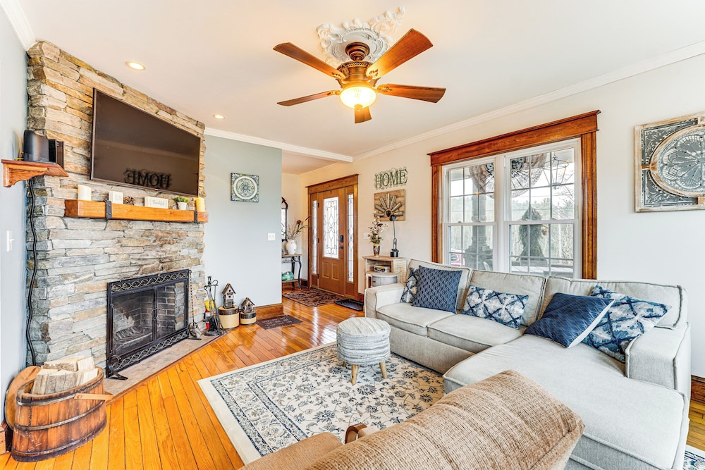 Hike, Fish, Ski & More: Spacious Gem in Catskills!