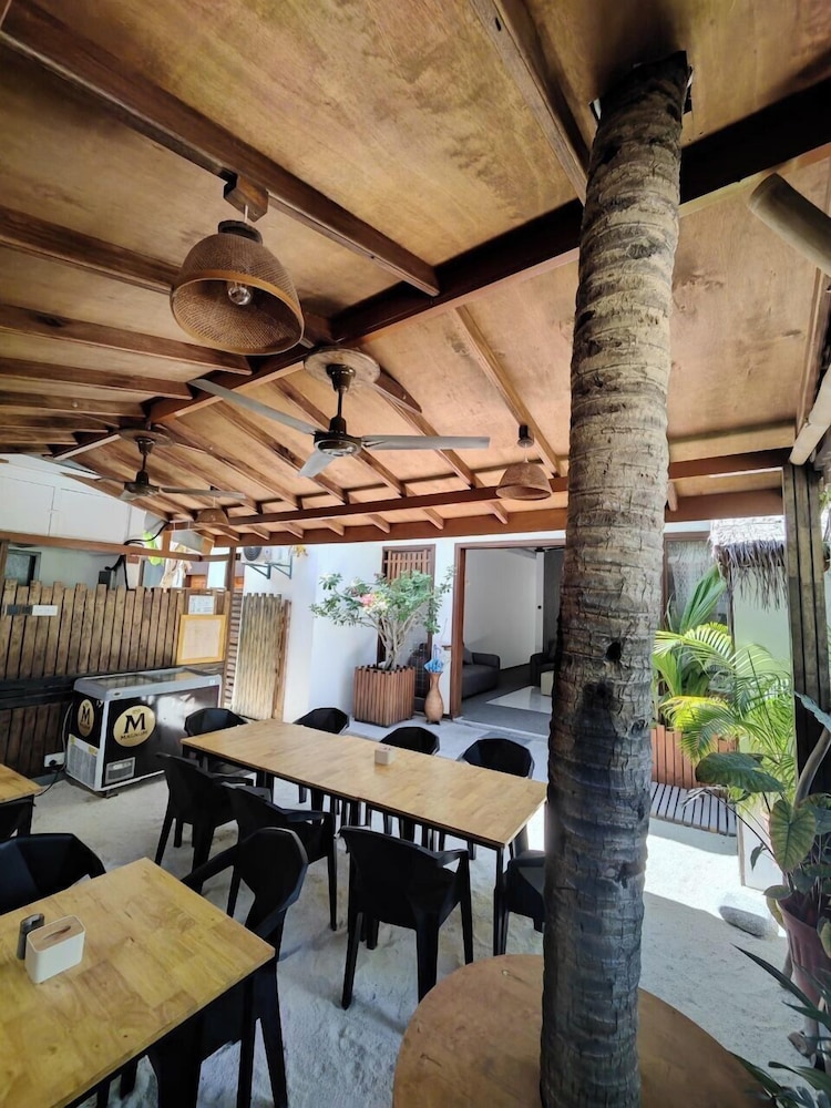 Seascape Retreats Dhigurah