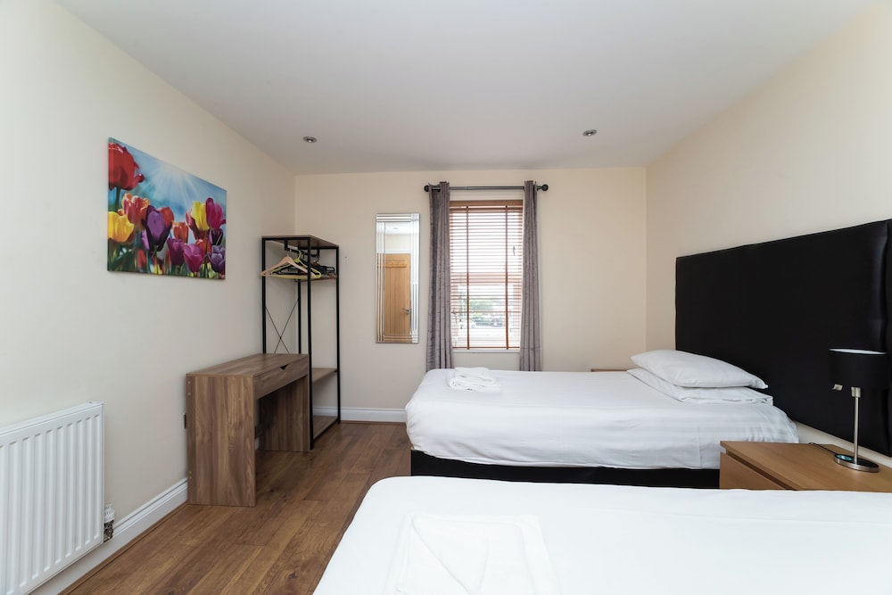 2 Bedroom Apartment 4 Guests
