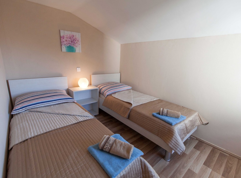 Beachfront Apartments for Relaxing Getaways in Crikvenica