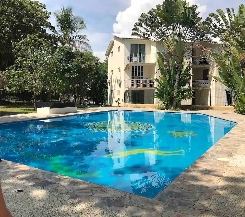 CONDO MIR  BY TRVL2HM - Property Image 11