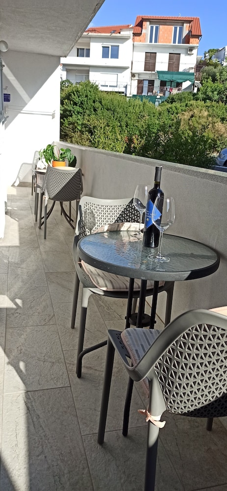 Apartments Desa Petric