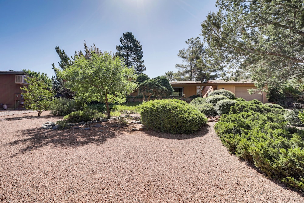 Beautiful Sedona Escape in Walkable Location!