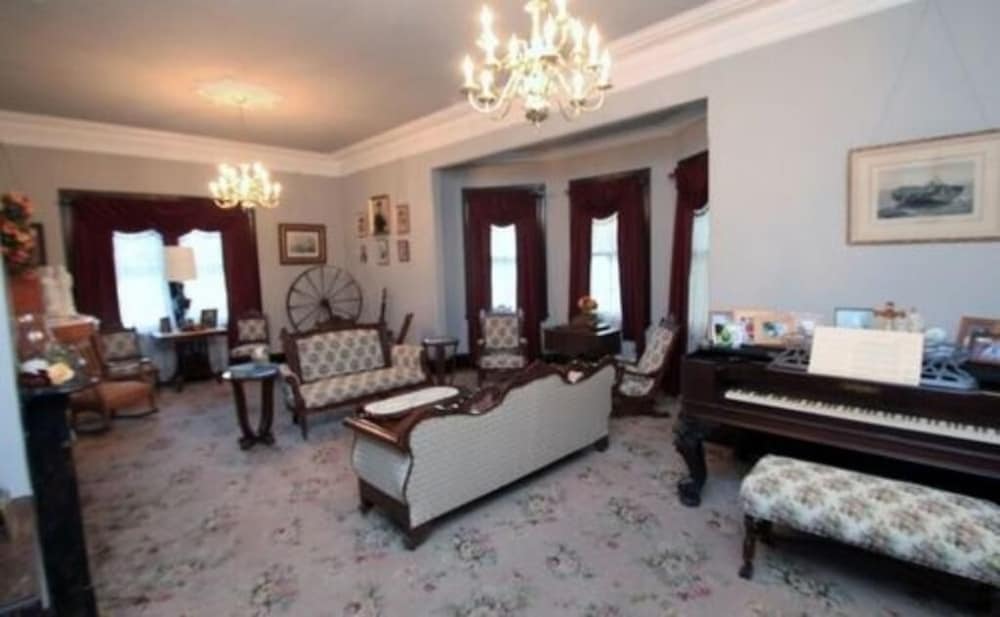 The Dominion House Bed & Breakfast