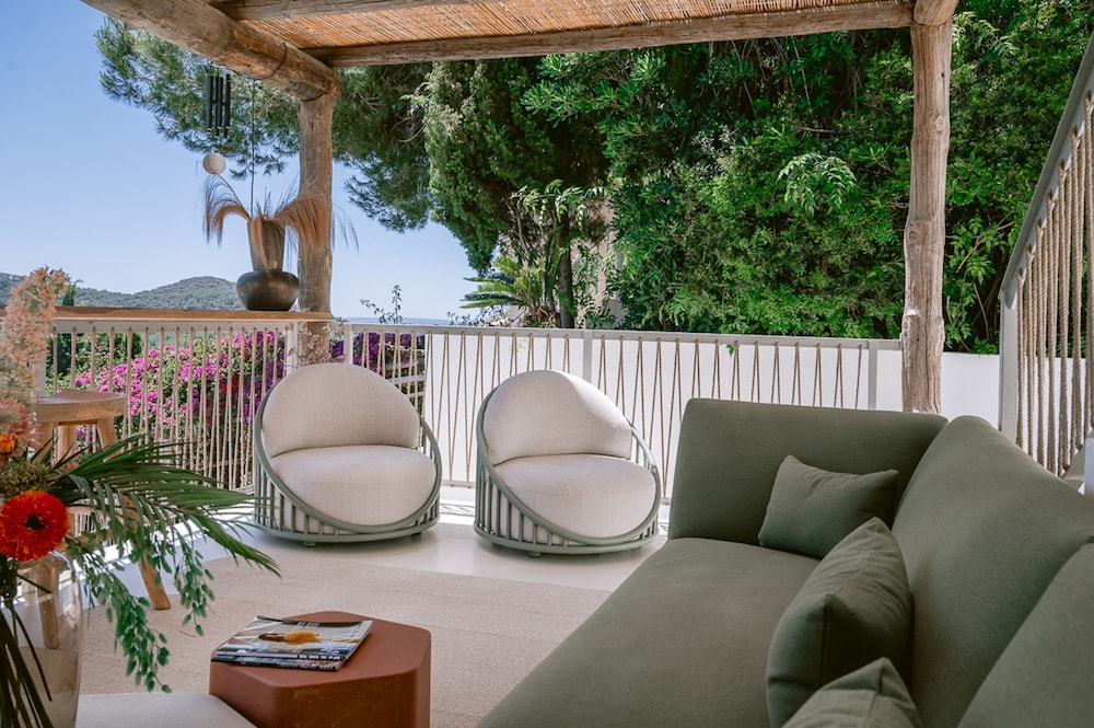 Can Furnet in Ibiza With 4 Bedrooms and 8 Bathrooms