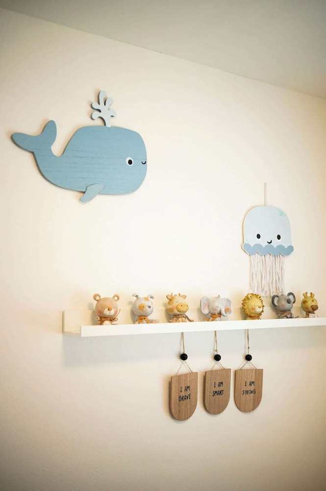 Cozy Retreat Near Downtown Perfect for Families