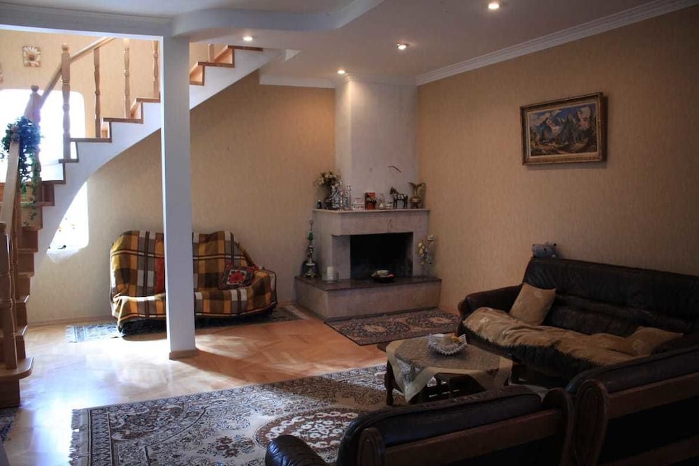 Guest House on Gorgasali Street view 2