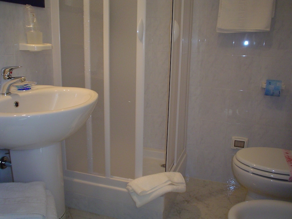 Bed and Breakfast Brezza Marina e Ristorante Shoreline, photo 32