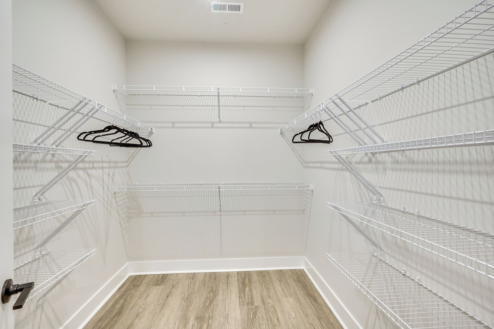 2 Mi to Duke University: Townhome in Durham!