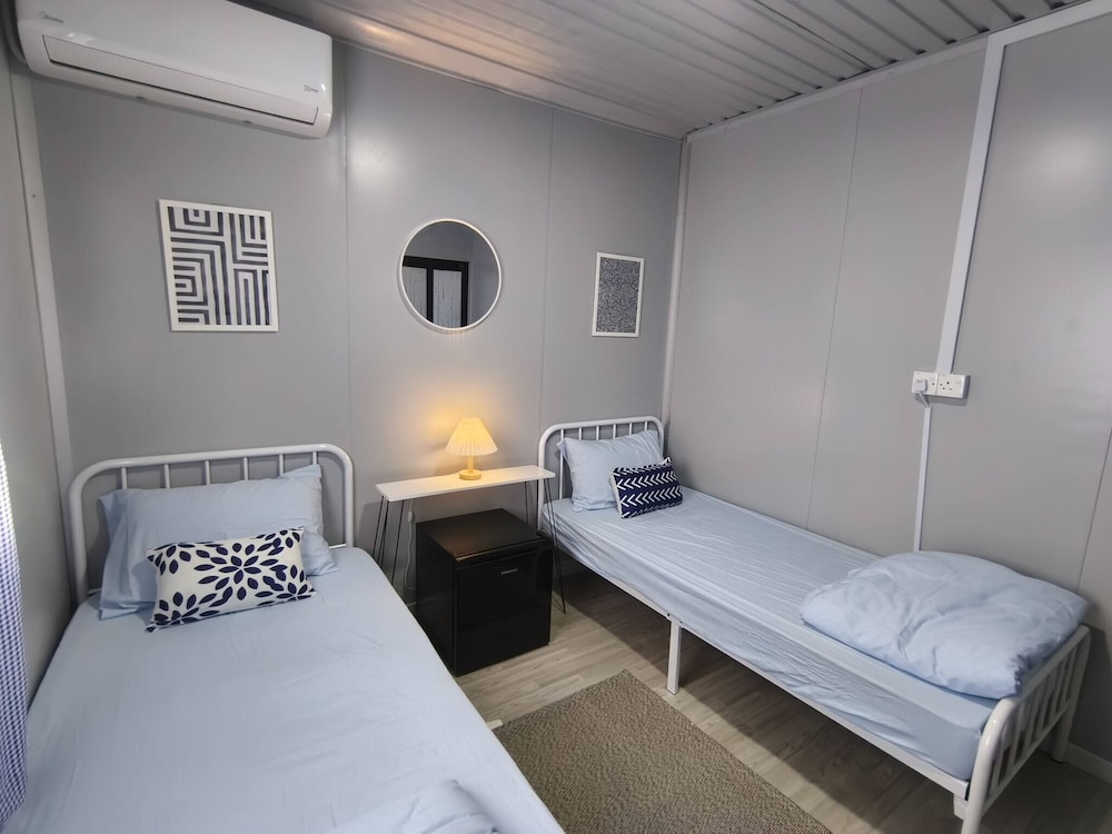 Serene Cabin Retreat in Kuala Terengganu