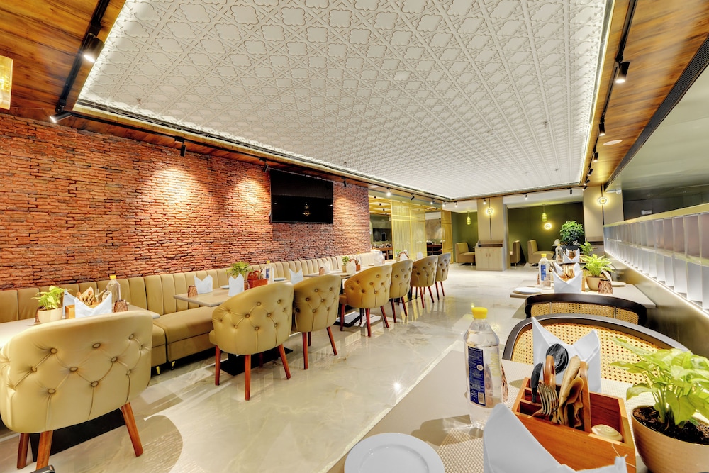 Rajawat The Fern An Ecotel Hotel