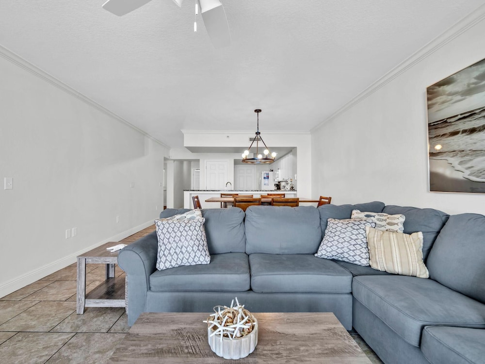 Emerald Beach 2336