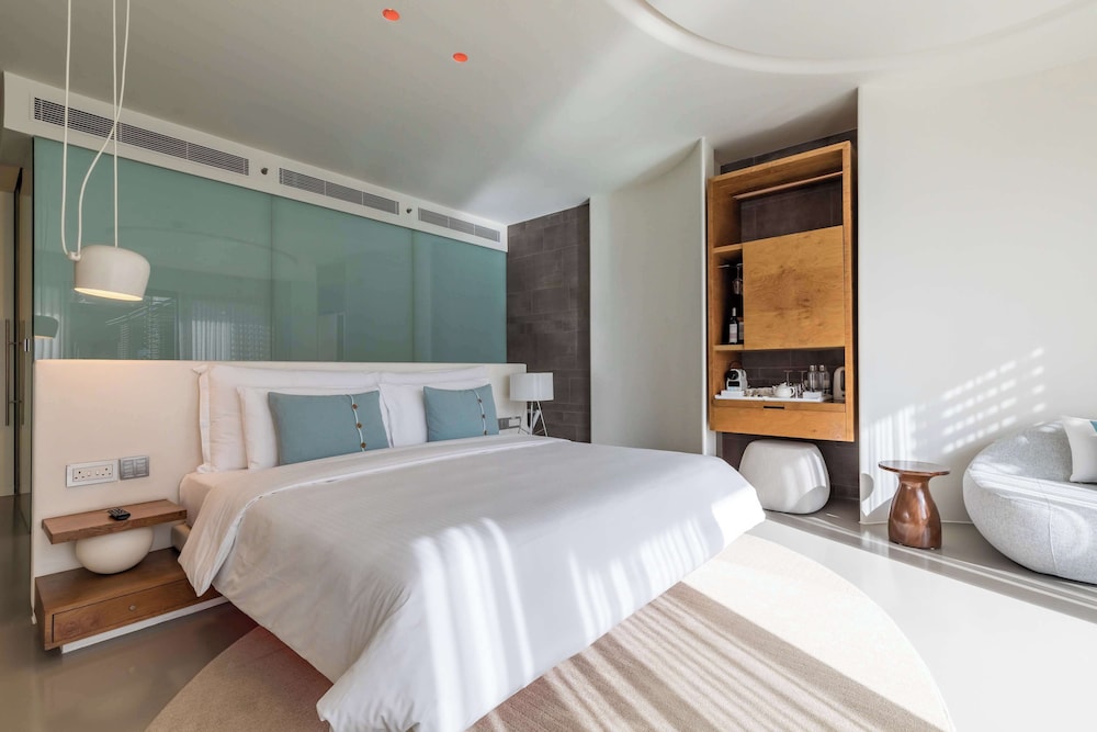 Nikki Beach Resort & Spa Dubai
