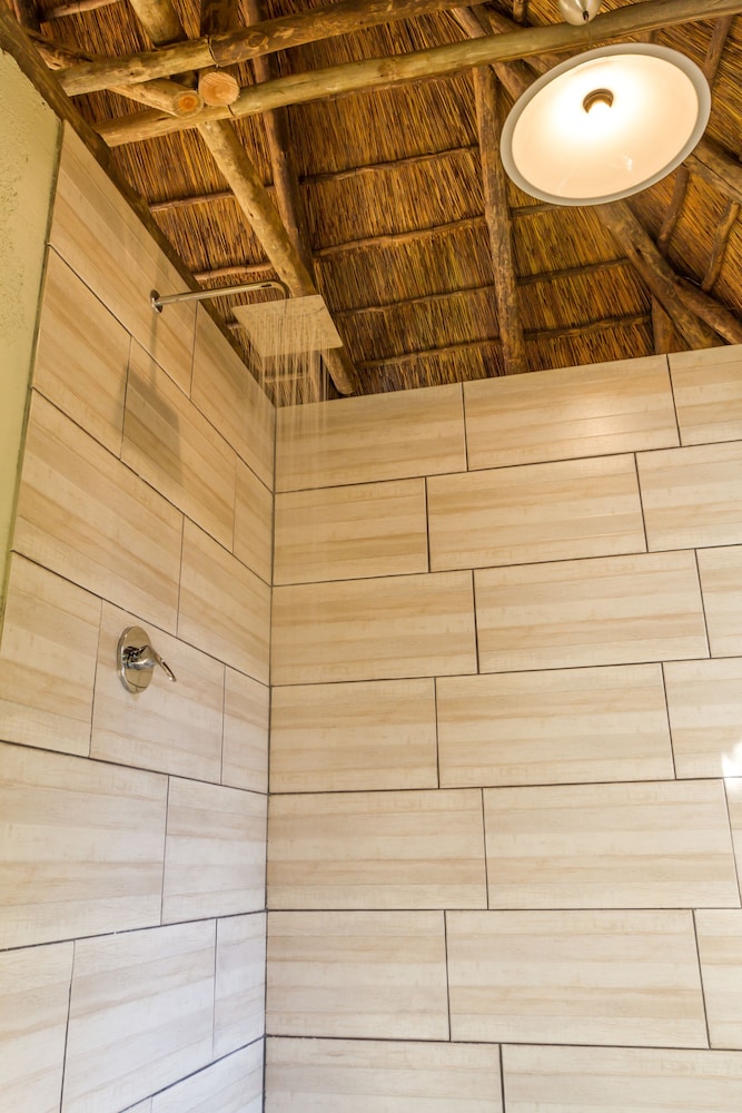 Panzi Lodge