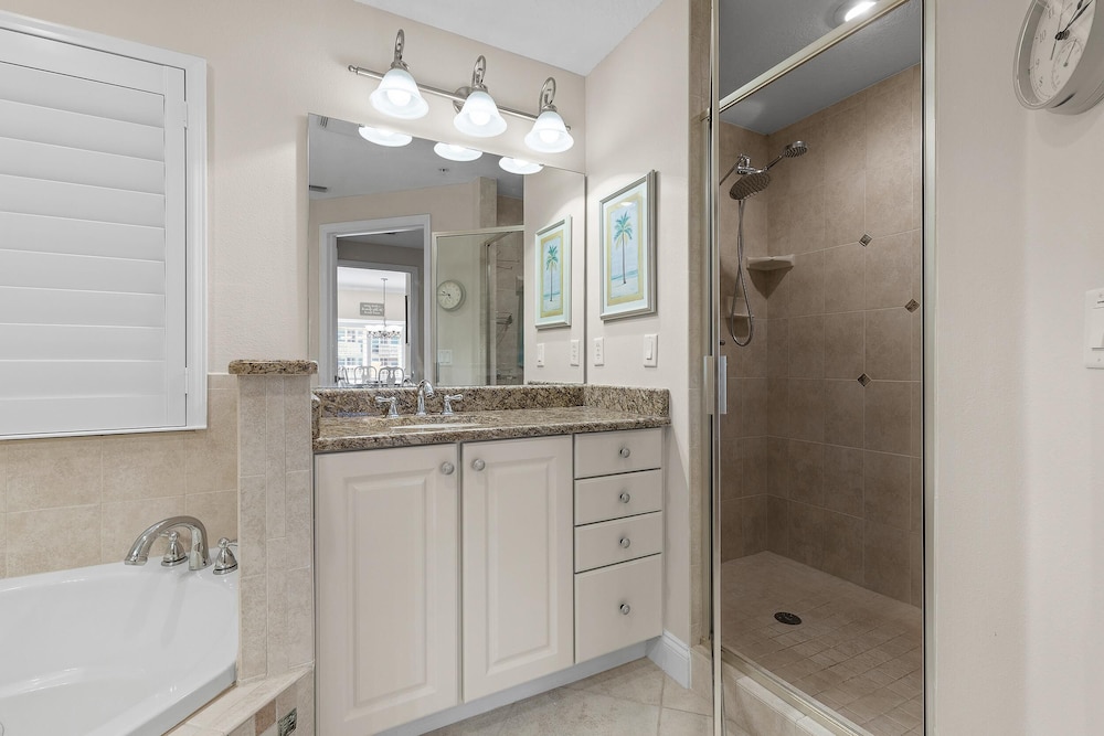 Atlantic Villas 102