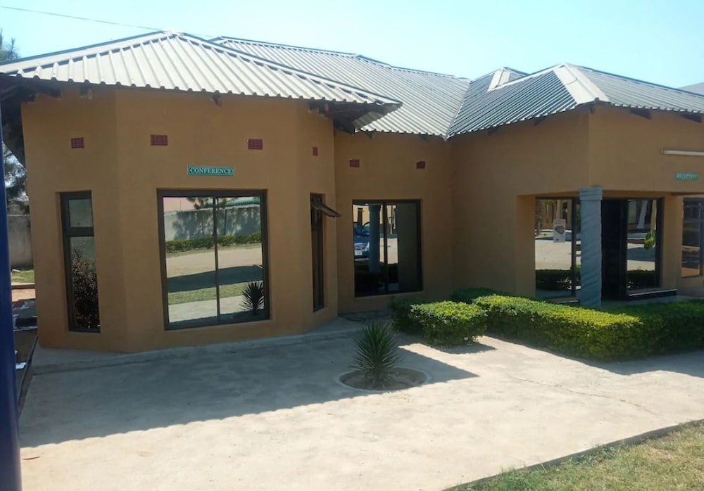 Namakau Lodge