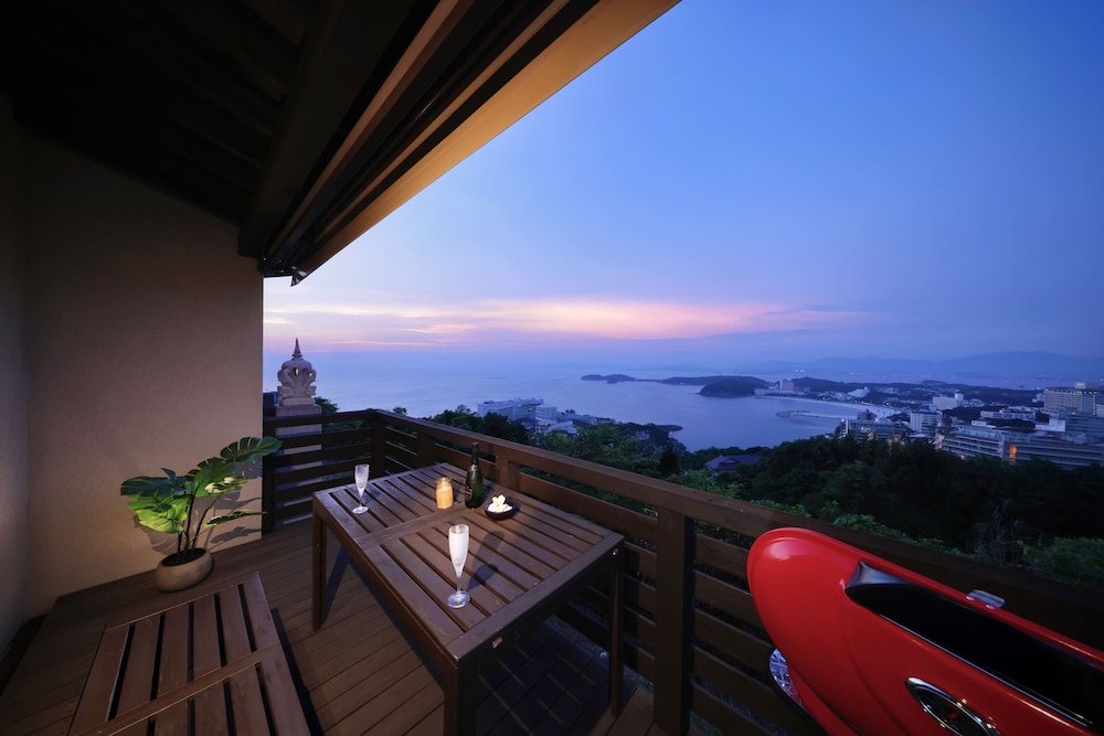 Crystal Villa Shirahama Oceans Dog Resort