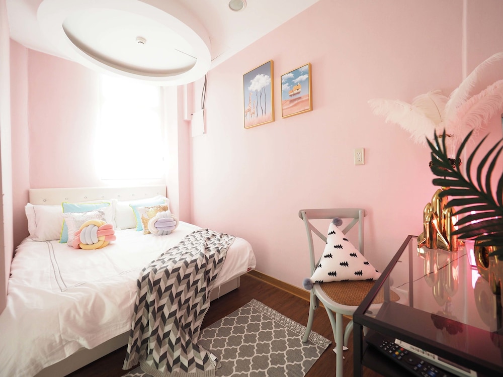 Guesthouse in Taipei near Ximen Metro Station