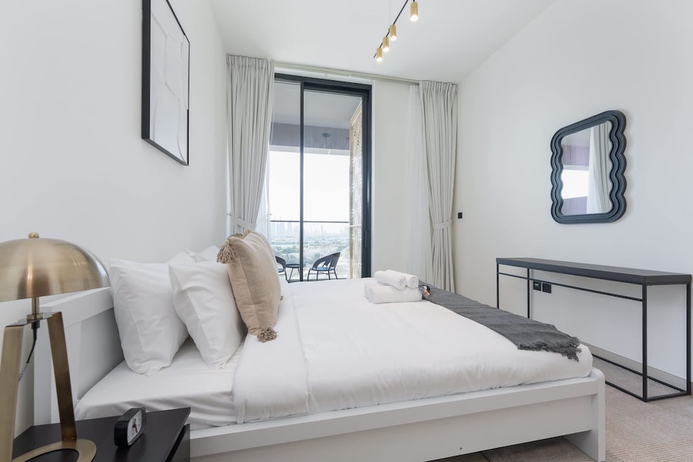 Mesmerizing 1 Bedroom in Binghatti Onyx With Skyline Views