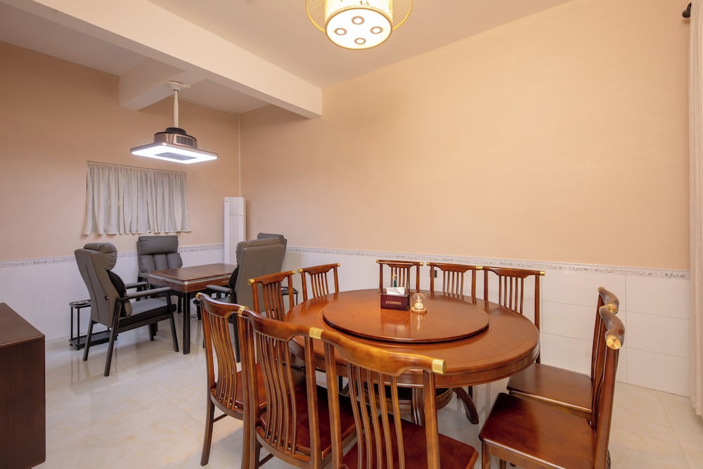 Zhangjiajie Valley Love Holiday Hotel