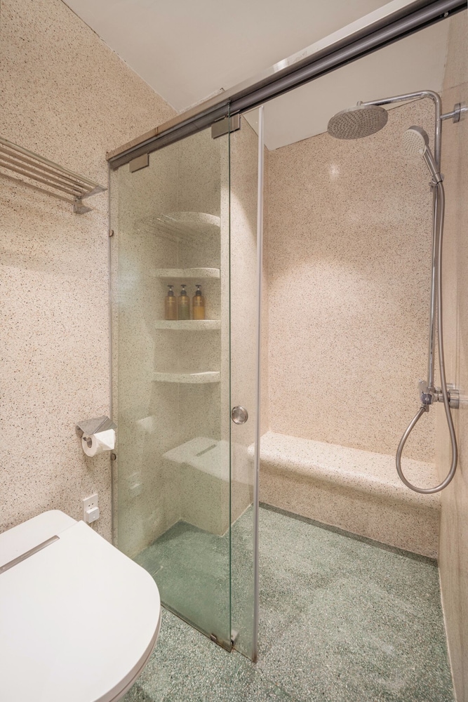 Ocean Villa Da Nang 4BR 5 Beds, Private Pool and Kitchen