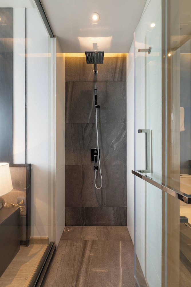 35th Floor Sea View Beauty