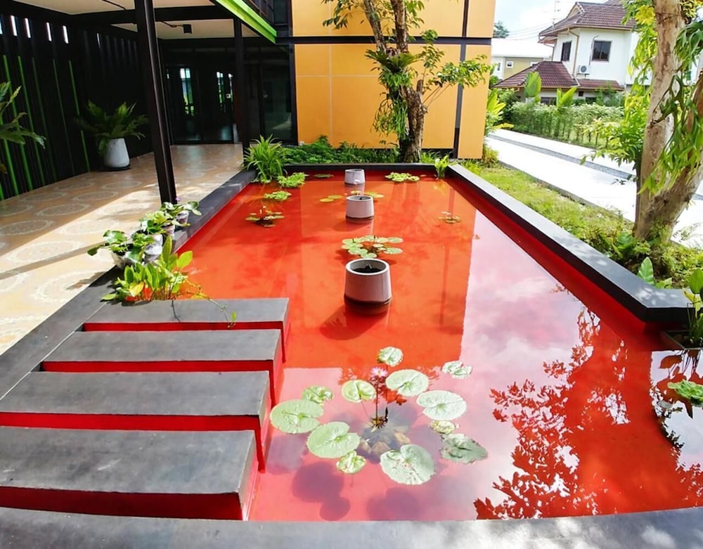 Green House Neo-Resotel - Hostel
